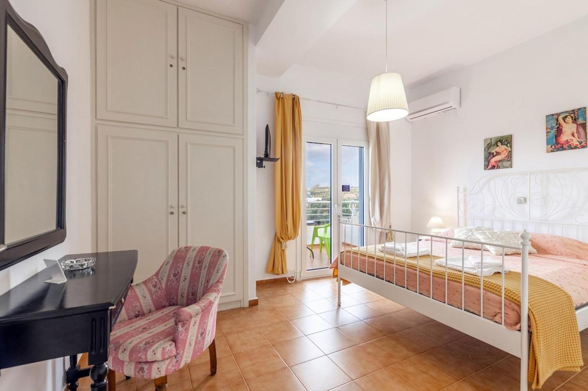 Amazing Villa Chrysanthi With Private Pool In Heraklion Epano Vathia 외부 사진