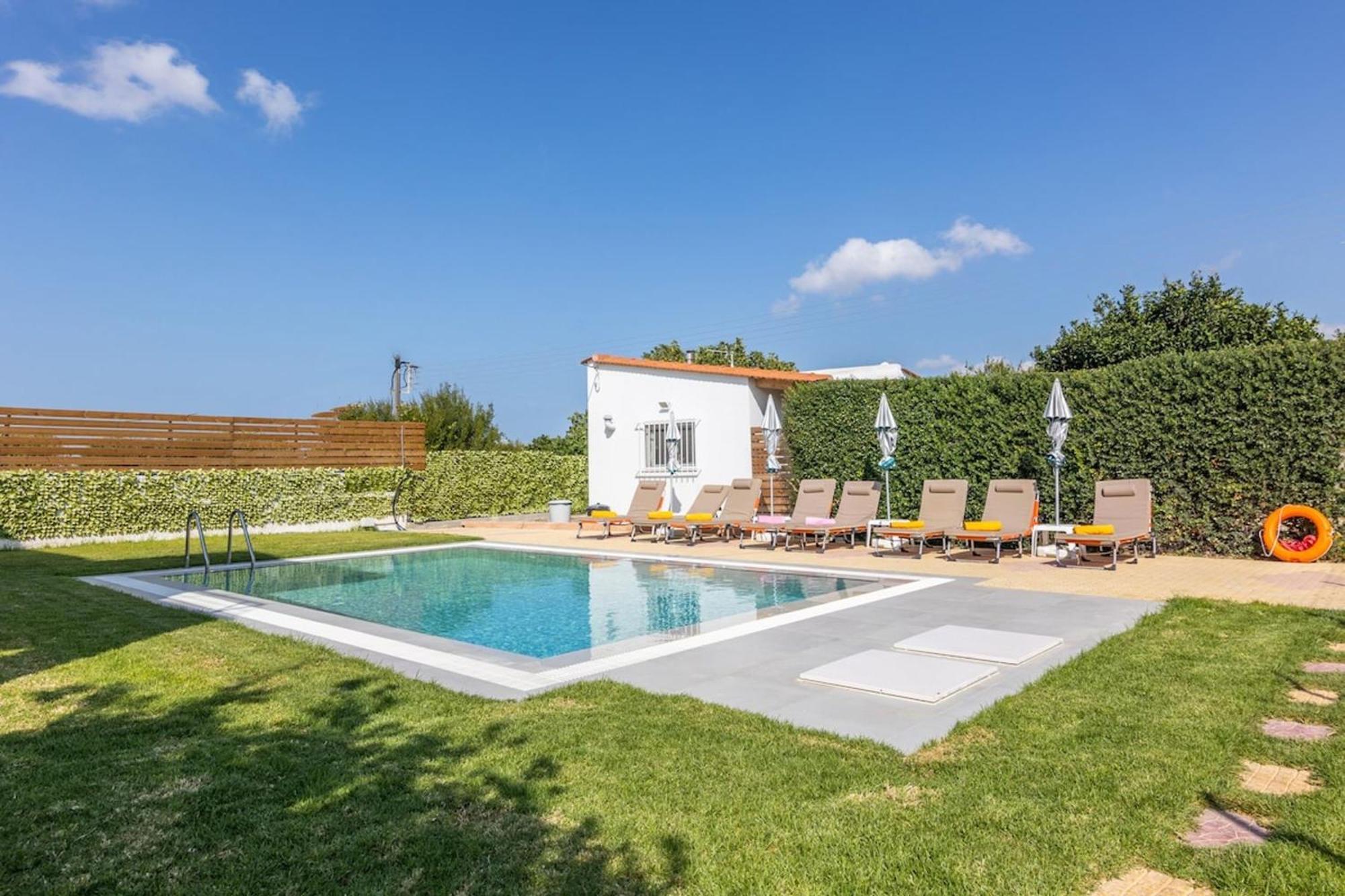 Amazing Villa Chrysanthi With Private Pool In Heraklion Epano Vathia 외부 사진