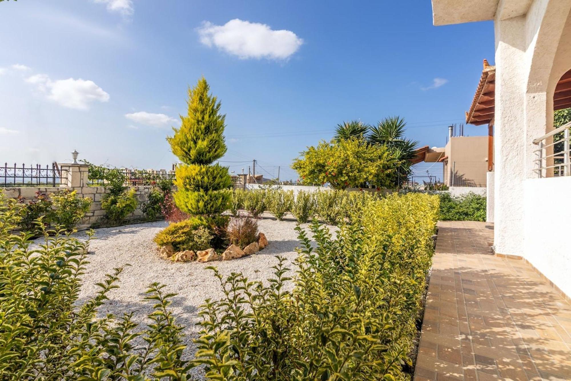 Amazing Villa Chrysanthi With Private Pool In Heraklion Epano Vathia 외부 사진